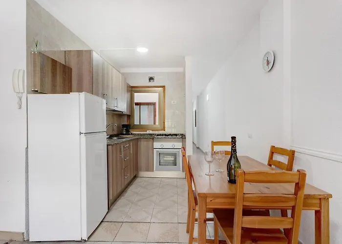Cristianos - Emeterio Center - 5 Min Apartamento Arona (Tenerife)