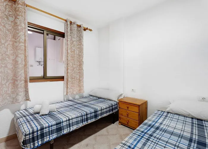 Apartamento Cristianos - Emeterio Center - 5 Min *